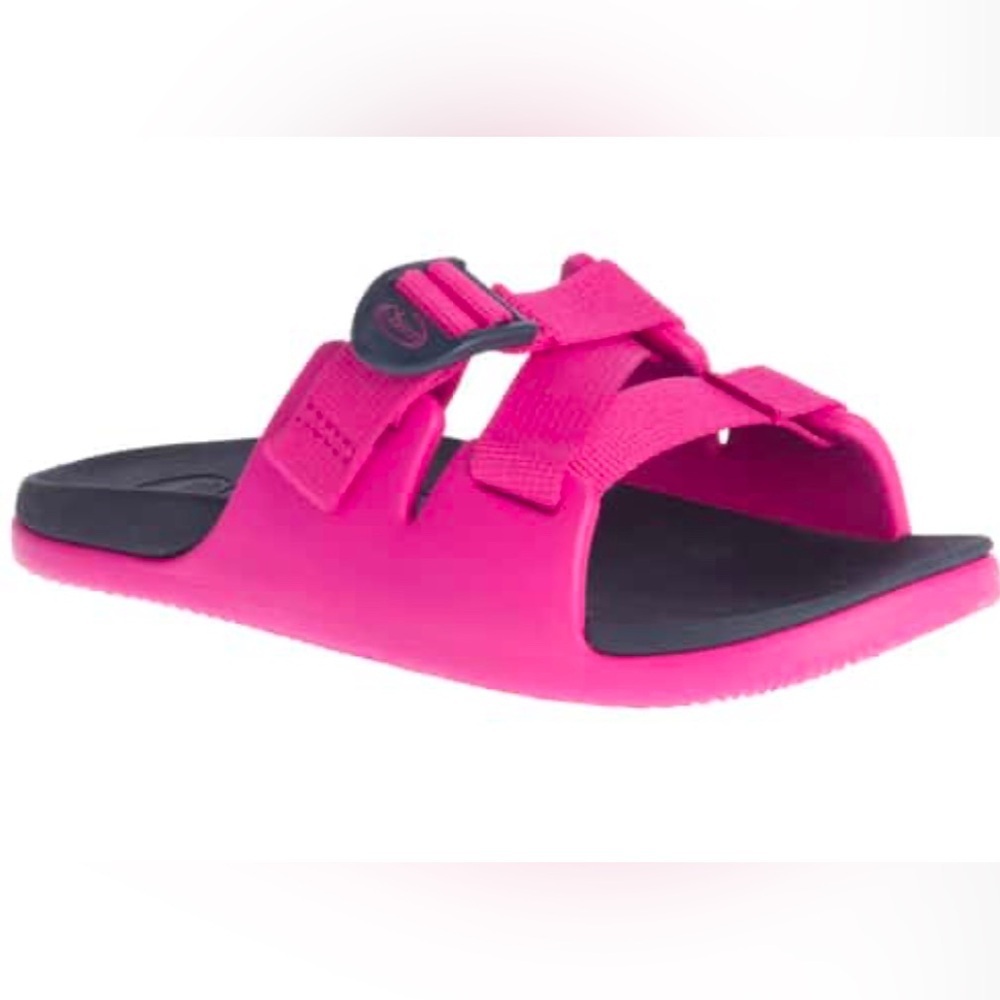 Nwt Chaco Kids Slide. Size 1. Pink and black. Adjustable strap on top.